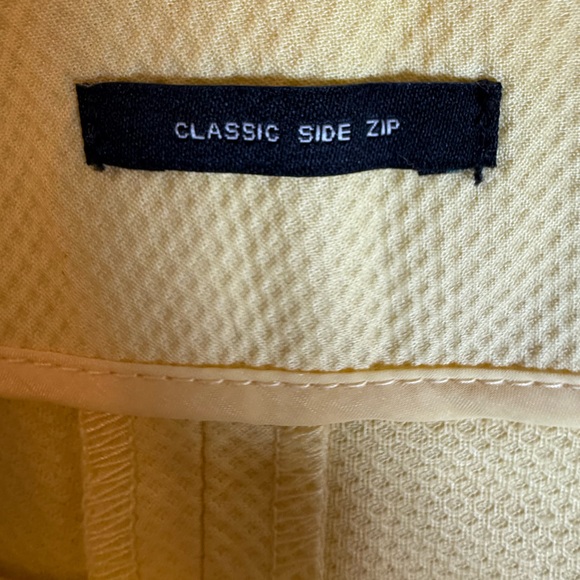 Talbots Side Zip Ankle‎ Yellow Pants Women’s size 12. Lightweight Cotton Blend. - Picture 5 of 13